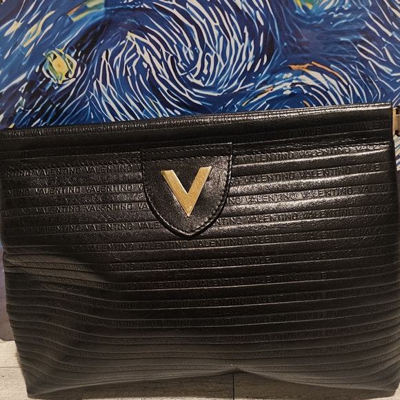 Mario Valentino blk clutch EUC - Picture 7 of 8